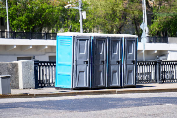 Porta potty delivery and setup in Innovation, VA